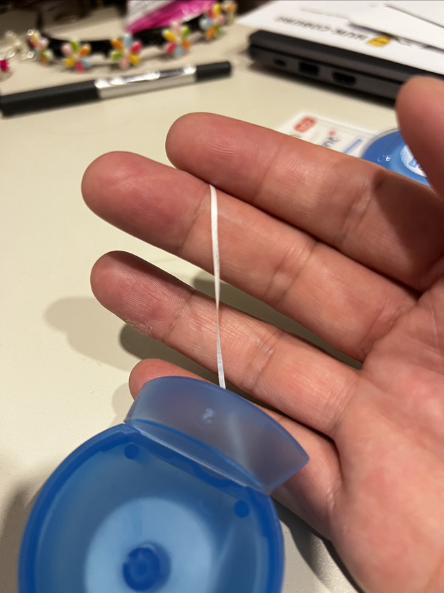 618买到的扁平牙线带！第一次见到这种牙线