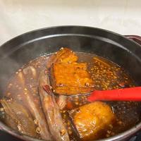 甜辣卤味怎么选？周黑鸭vs绝味深度对比，看完不再踩雷