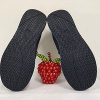 彪马鞋子质量翻车？开胶褪色频发，中高端款也难逃品控漏洞