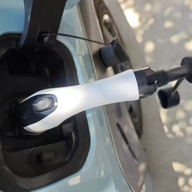 比亚迪车主必备✨充电再也不用凑距离！32A7kw充电延长线绝了