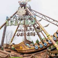 北京两大IP乐园怎么选？泡泡玛特潮玩风 vs 顶点公园亲子派