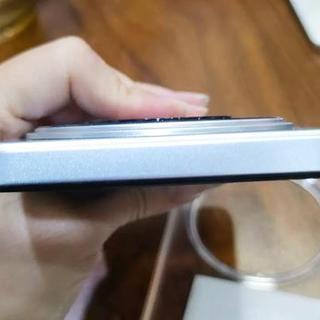 百元LCD手机怎么选？护眼续航系统三大维度实测对比