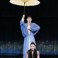 00后接棒《青蛇》：青春版演绎千年传说，中式戏剧如何新生？