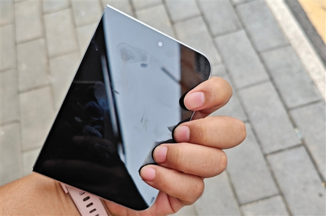 iPhone Ultra详细规格偷跑:A20 Pro+7.8英寸屏 苹果首款大折叠