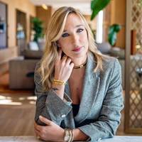 宝格丽换帅！LVMH内部提拔首位女CEO，能否扛起硬奢增长大旗？