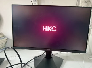 电竞办公两不误的HKC显示器