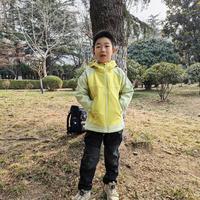 三款热门儿童软壳外套实测：防风透气谁更胜一筹？