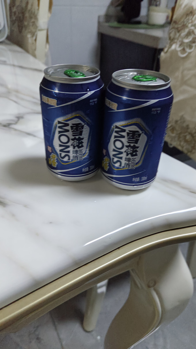 啤酒
