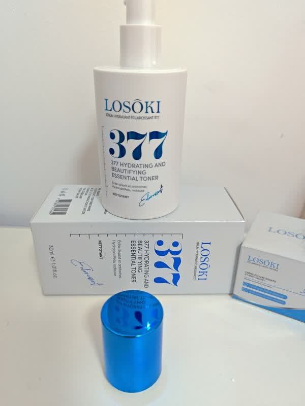 LOSOKI 377精华水实测：清爽不黏腻