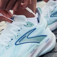 👟 Brooks Glycerin 22 甘油22深度测评：这双“厚底沙发”到底值不值得买？