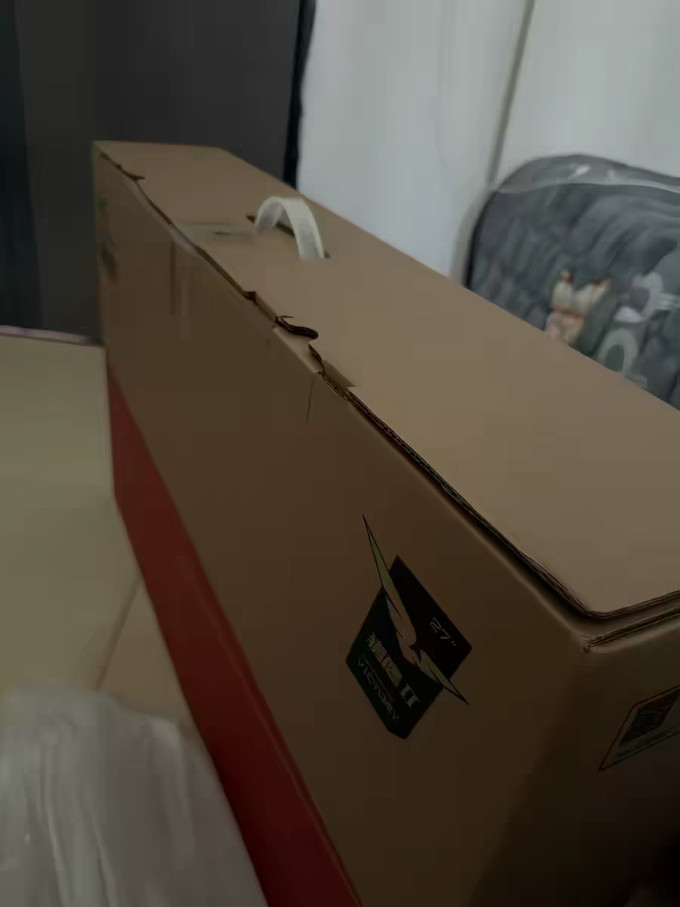惠科显示器
