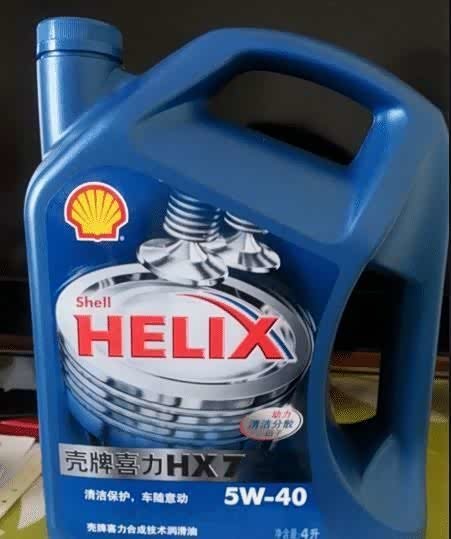 美孚1号 vs 壳牌超凡喜力：谁更适合你的国六爱车？