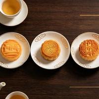 酥皮VS软皮月饼怎么选？一文看懂口感、配料和场景适配