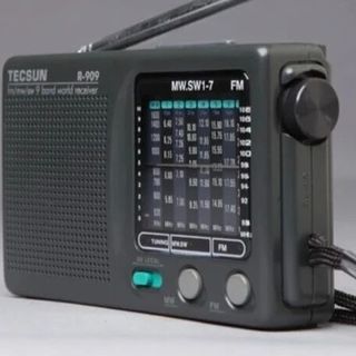 百元收音机怎么选？R-909和PL-380实测对比，学生党&长辈都看这篇