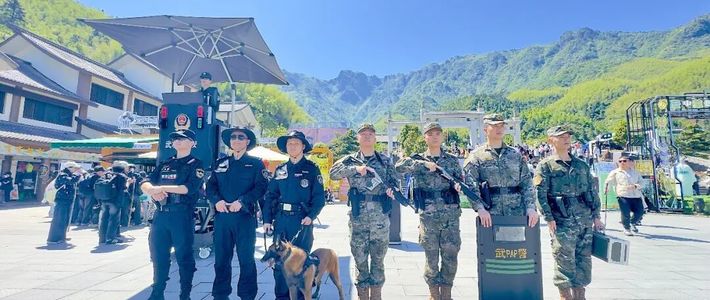 夜爬武功山头灯怎么选？三款热门实测对比，避坑指南来了