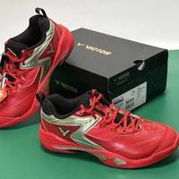 300-500元档羽毛球鞋怎么选？威克多P9200cX vs 尤尼克斯SHB101CR深度横评