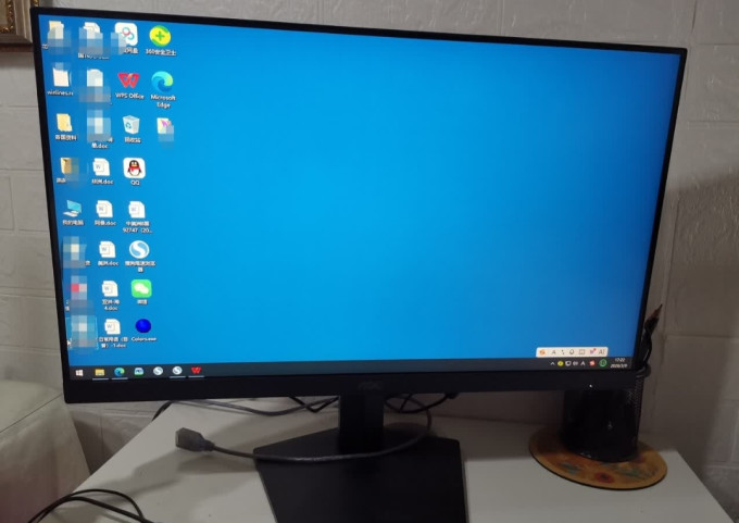 显示器