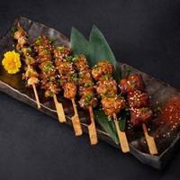 烧鸟江湖大比拼：谁在用火候和食材卷出新高度？