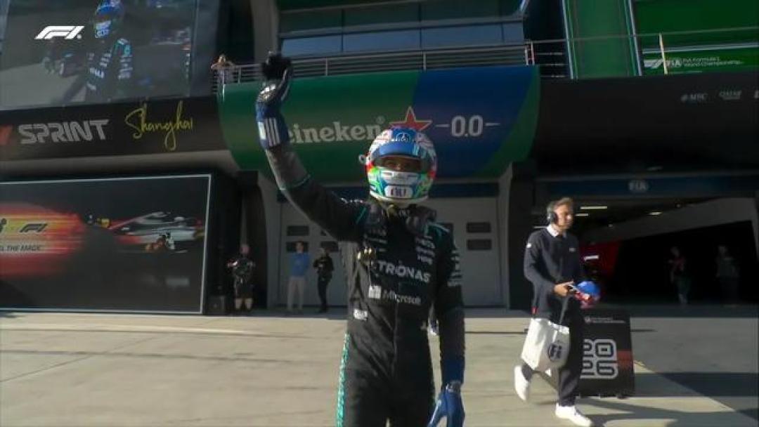 F1新规变天,梅奔新秀安东内利为何能强势压制拉塞尔?