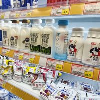 冷柜里的“鲜牛奶”可能是复原乳？三招教你一眼识破真鲜奶