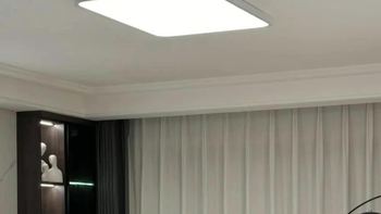 全光谱护眼灯怎么选？雷士和易来实测对比，参数党&智能控各有所爱