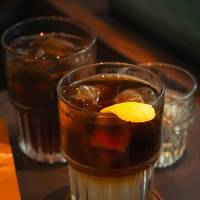 盒马开打酒铺！5.8元起喝现打白酒，买菜顺手小酌成新潮流