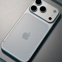 iPhone 17 Pro上VC均热板真香？实测对比安卓旗舰散热谁更稳