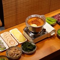 寿喜烧分两派：78元一人食VS180元和牛自助，你站哪边？