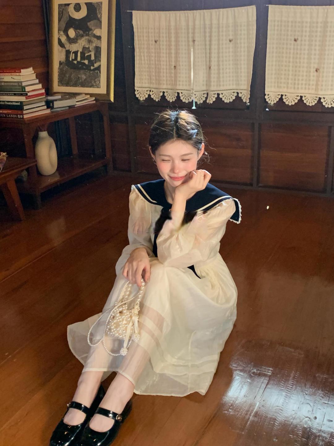 当娃娃领遇见Baby蓝,这件连衣裙承包了夏日的少女感