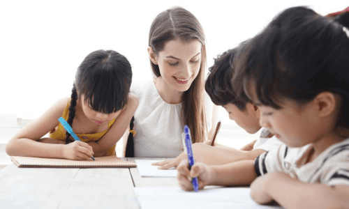 孩子会唱ABC却不会拼读？这样教字母音才有效