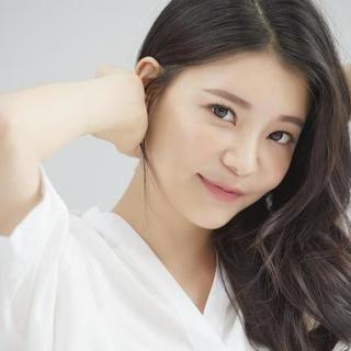 高速吹风机真相：13万转电机≠护发神器，选对参数才不踩坑