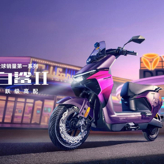 雅迪冠能三剑客怎么选?B60、白鲨II、星舰II实测对比