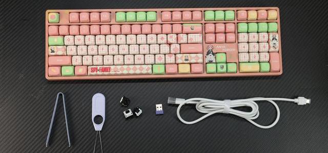 300-500元三模机械键盘怎么选？高颜值+热插拔+PBT键帽成标配