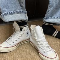 匡威高帮低帮怎么选？显腿长关键不在鞋帮，而在这3个搭配细节