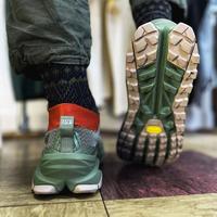 宽脚跑者怎么选？三款热门跑鞋实测横评：通勤、路跑、越野全解析