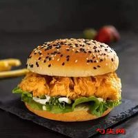 香辣鸡腿堡大揭秘:谁家酥脆多汁,谁在悄悄卷技术?