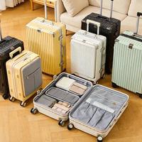 28寸行李箱怎么选？三大国际品牌深度对比，材质、自重、轮子全解析