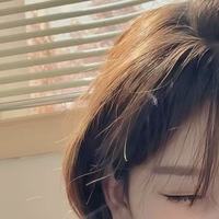哪款护发精油改善毛躁效果好？2026推荐：干枯沙发修复柔顺光泽感
