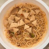 康师傅新泡面甜辣上头！可乐炸鸡味+盲盒肉片，好吃又好玩？