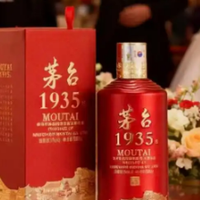 宴客白酒怎么选？10款热门白酒盘点，口感好，包装上档次