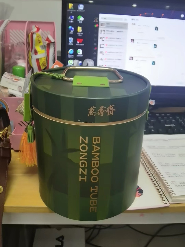 端午尝鲜万寿斋富竹竹筒粽子礼盒：一口咬下去，竹香比粽叶更抢戏