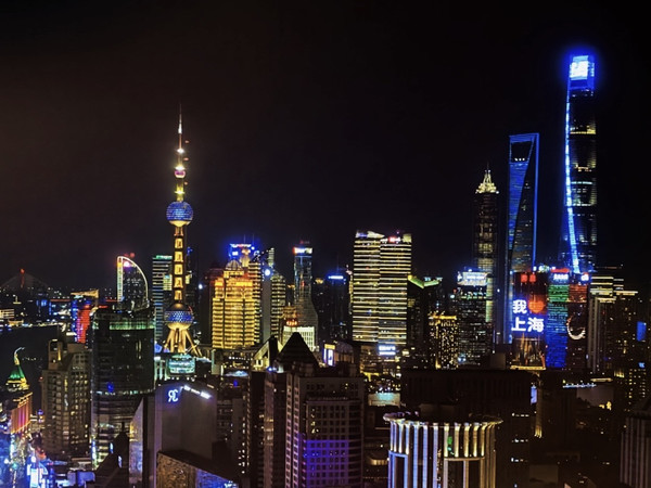 住进了南京路“顶楼”，有没有网上说的那么糟