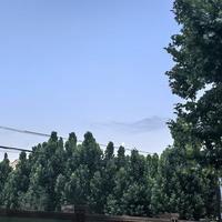 高温暴雨骑行生存指南：装备+路线+应急全解析