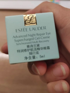眼周抗老刚需！雅诗兰黛小棕瓶眼霜真心好用