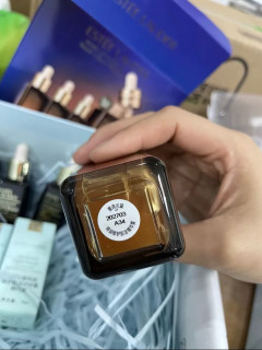 送礼不出错！雅诗兰黛小棕瓶套装太懂女生