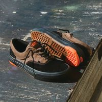 Vans和Nike SB滑板鞋谁更耐造？实测对比来了