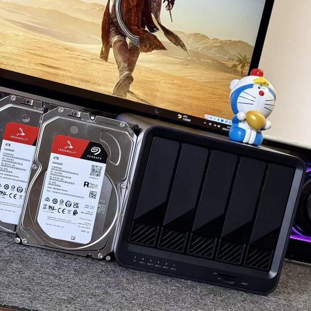 千元就能拥有五盘位AI私有云？海康MAGE50X让我彻底告别存储焦虑