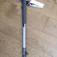 登山杖选购清单:别买一次性的,百元迪卡侬比网红款稳多了
