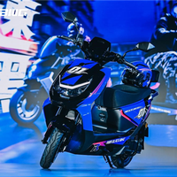 爱玛黑翼S360 vs S790：通勤灵活派和长途性能党的终极对决