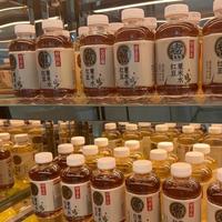 无糖茶杀出重围：谁在靠“干净配料表”和口感逆袭？